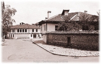 Къща - музей "Иван Вазов" и стар хан